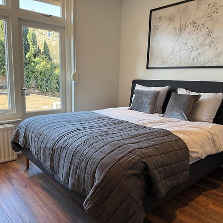 Bnb Bruxelles - Studios & Apartments Венло Екстериор снимка