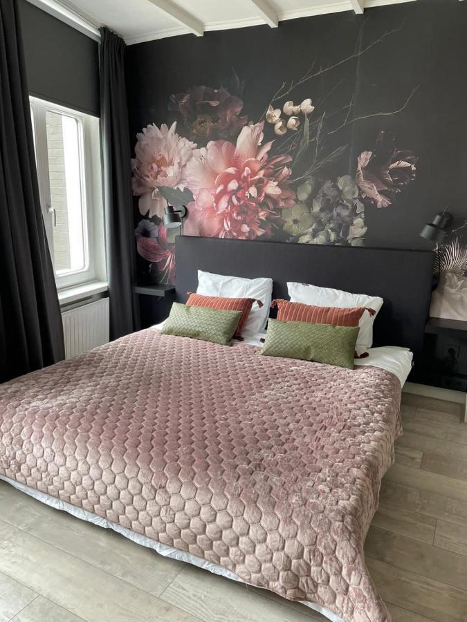 Bnb Bruxelles - Studios & Apartments Венло Екстериор снимка