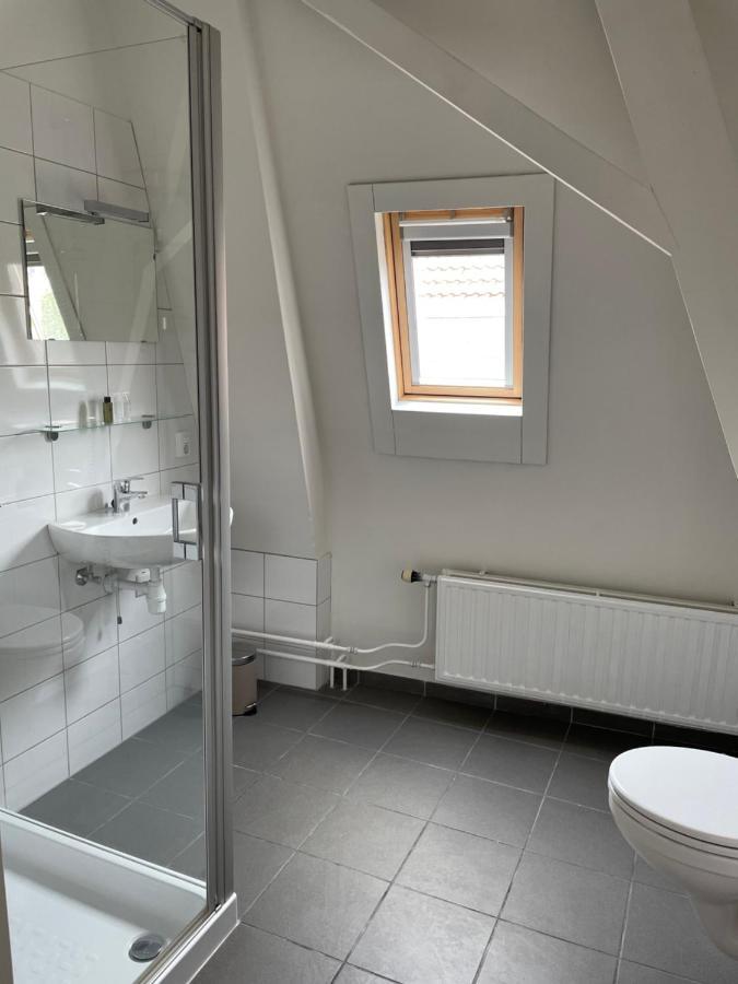 Bnb Bruxelles - Studios & Apartments Венло Екстериор снимка
